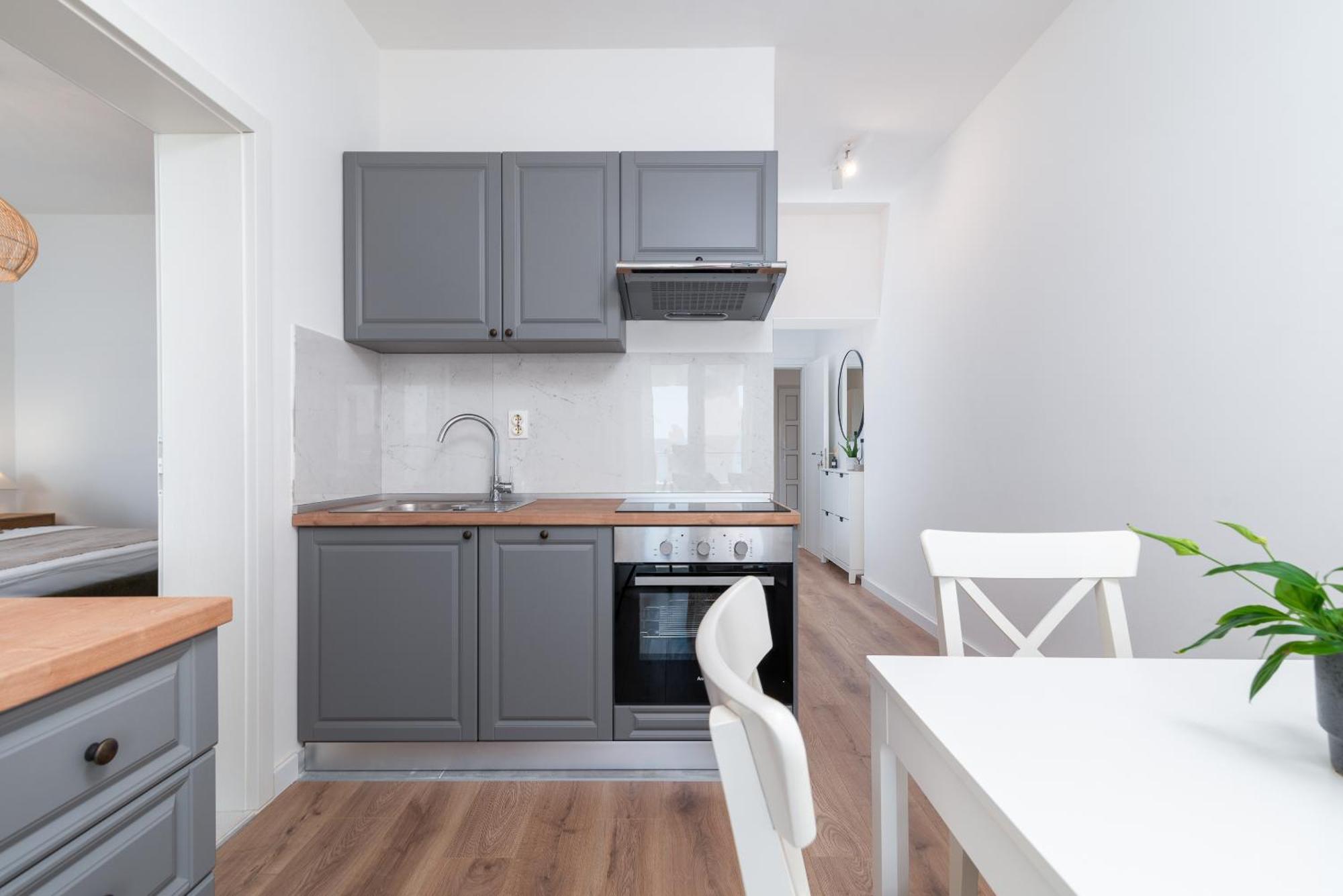 Sea View Apartment Karmen Jesenice  Extérieur photo