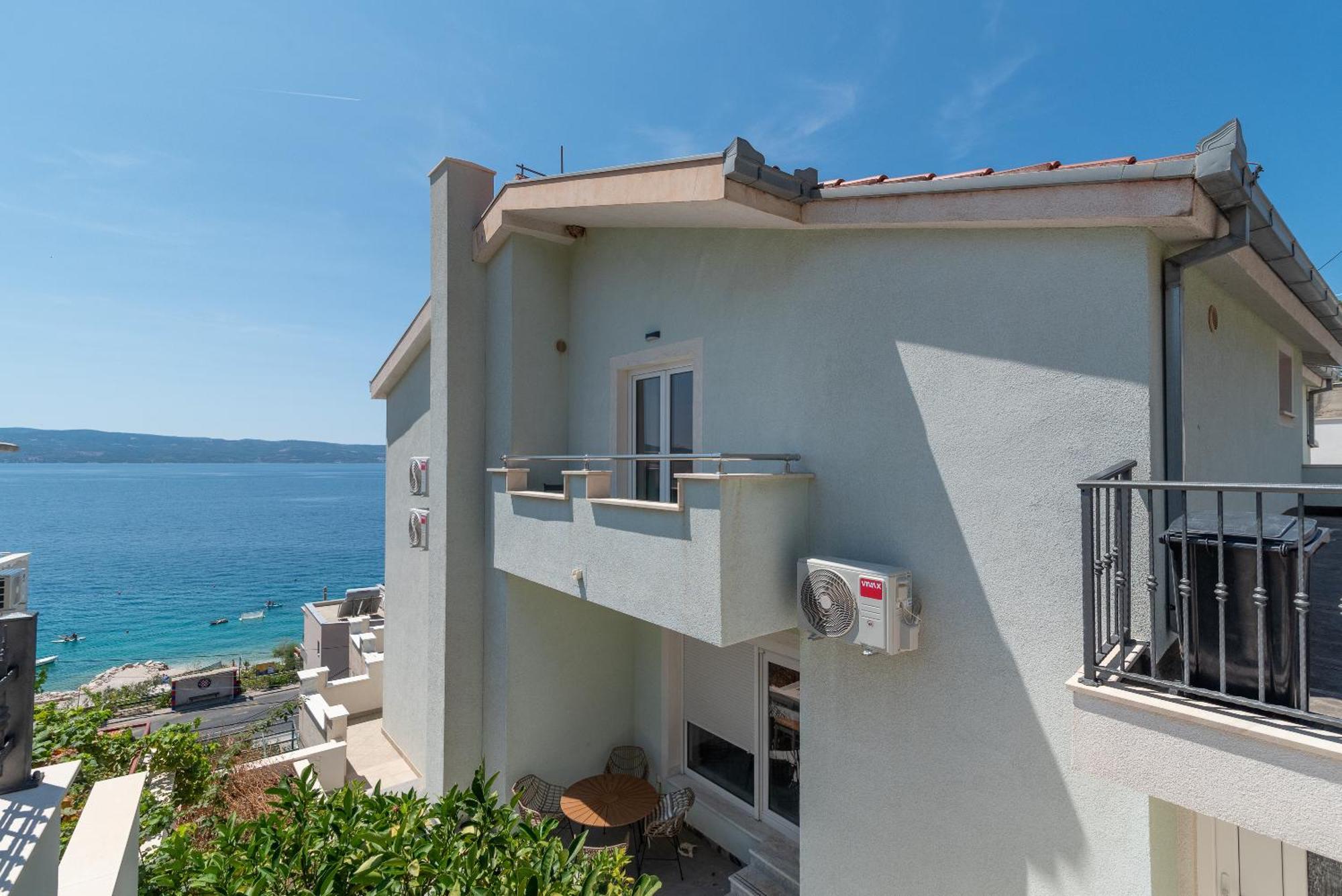 Sea View Apartment Karmen Jesenice  Extérieur photo